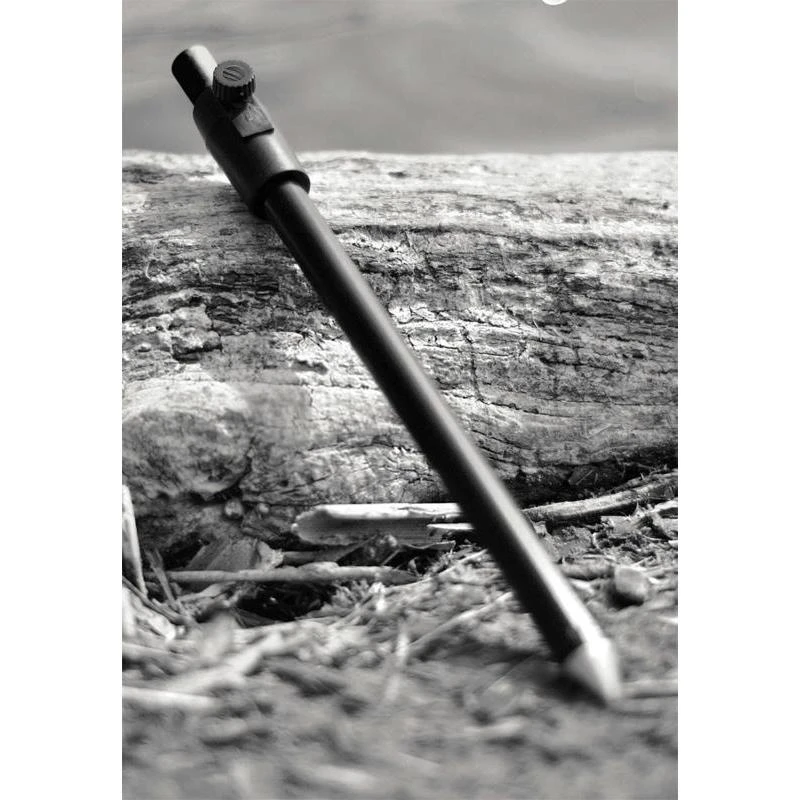 PIQUE CYGNET SHORT AND STUMPY BANK STICK 1 PIQUE CYGNET SHORT AND STUMPY BANK STICK